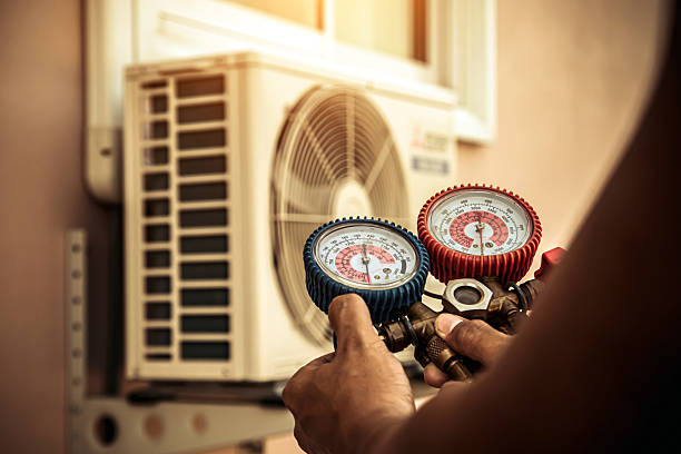 Professional Hvac Maintenance technician working in Art, TX